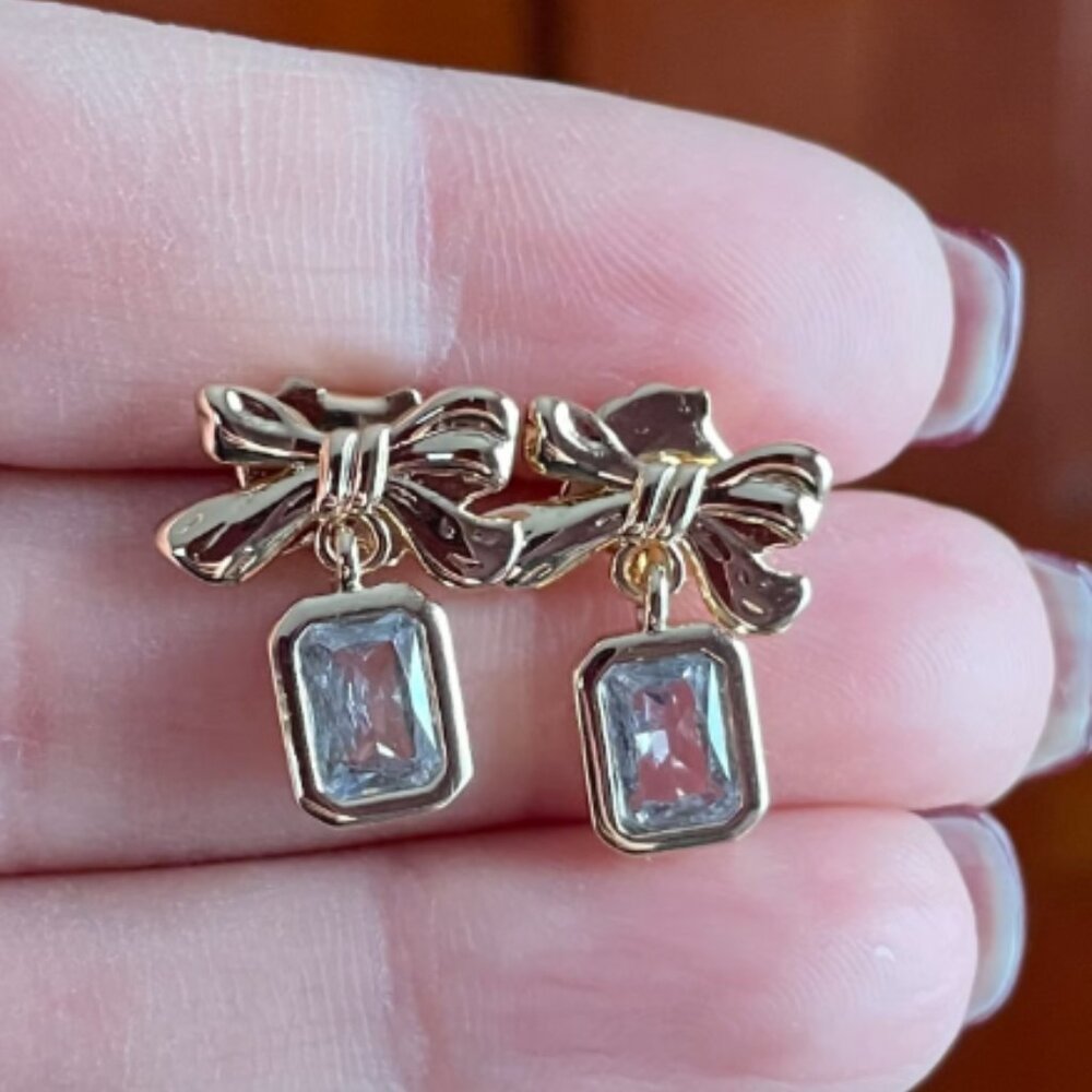 Gold Tone Bow And Crystal Earrings